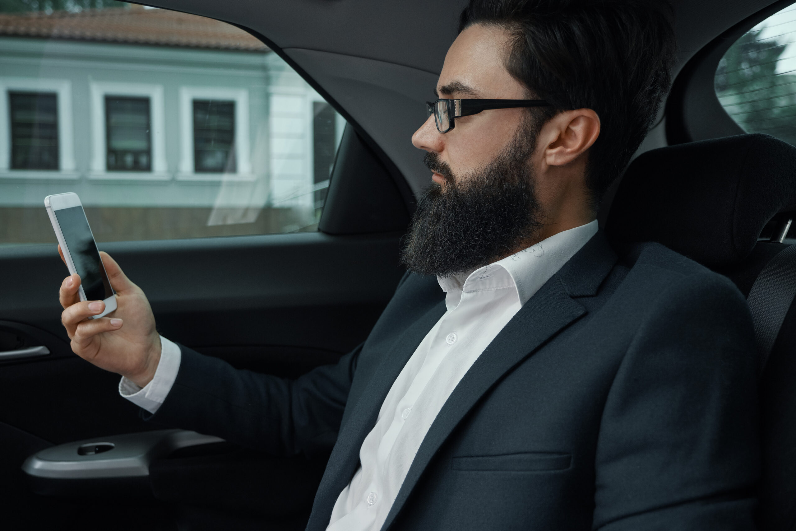 London Chauffeur Hire – Executive, Airport & Private Travel Solutions