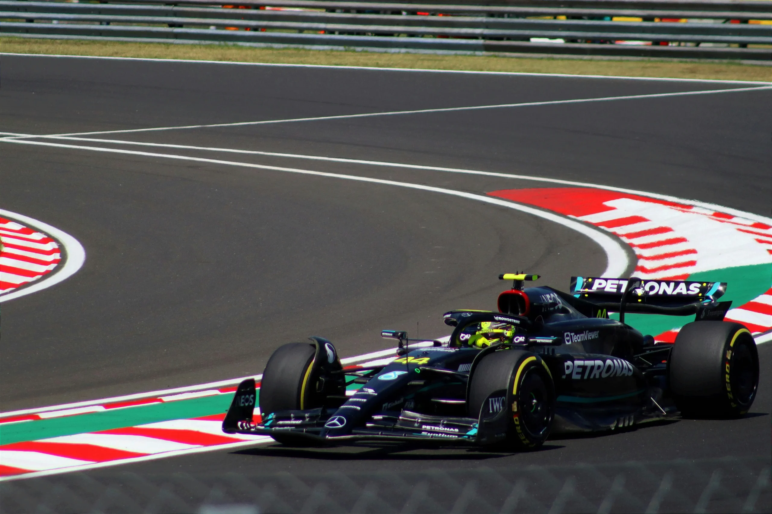 Grand Prix chauffeur hire
